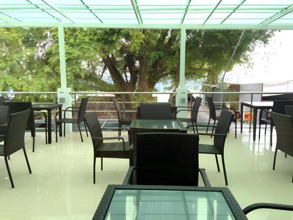Sea Breeze Resort Koh Samet Exterior photo