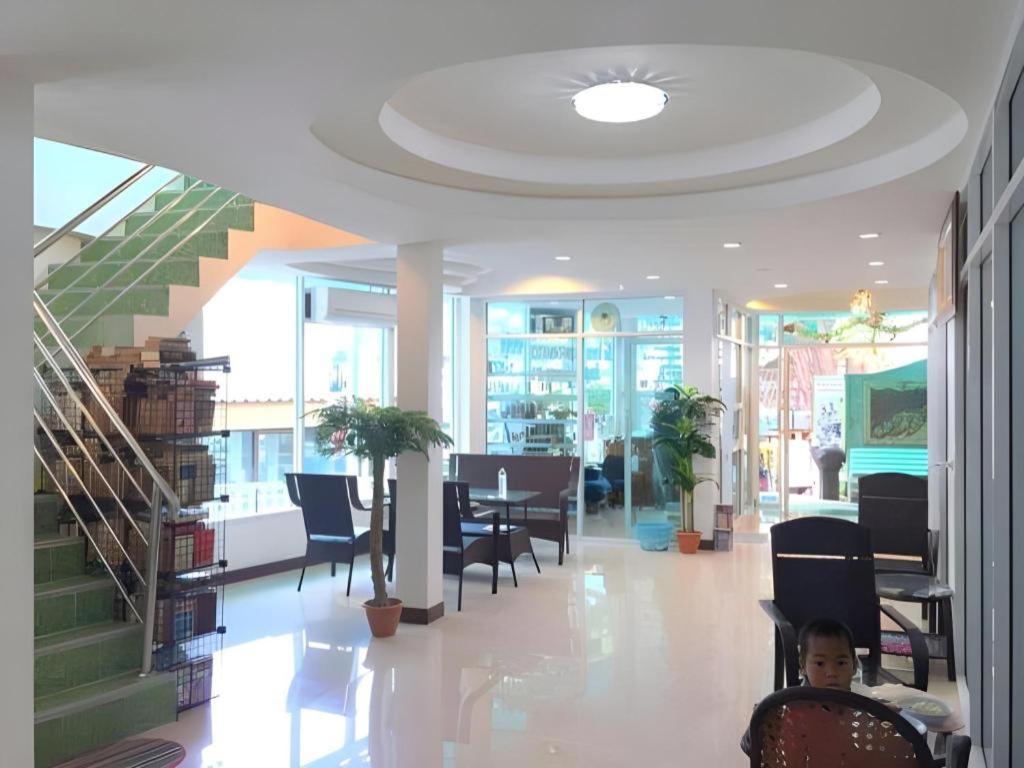 Sea Breeze Resort Koh Samet Exterior photo