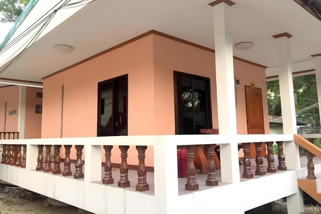 Sea Breeze Resort Koh Samet Exterior photo